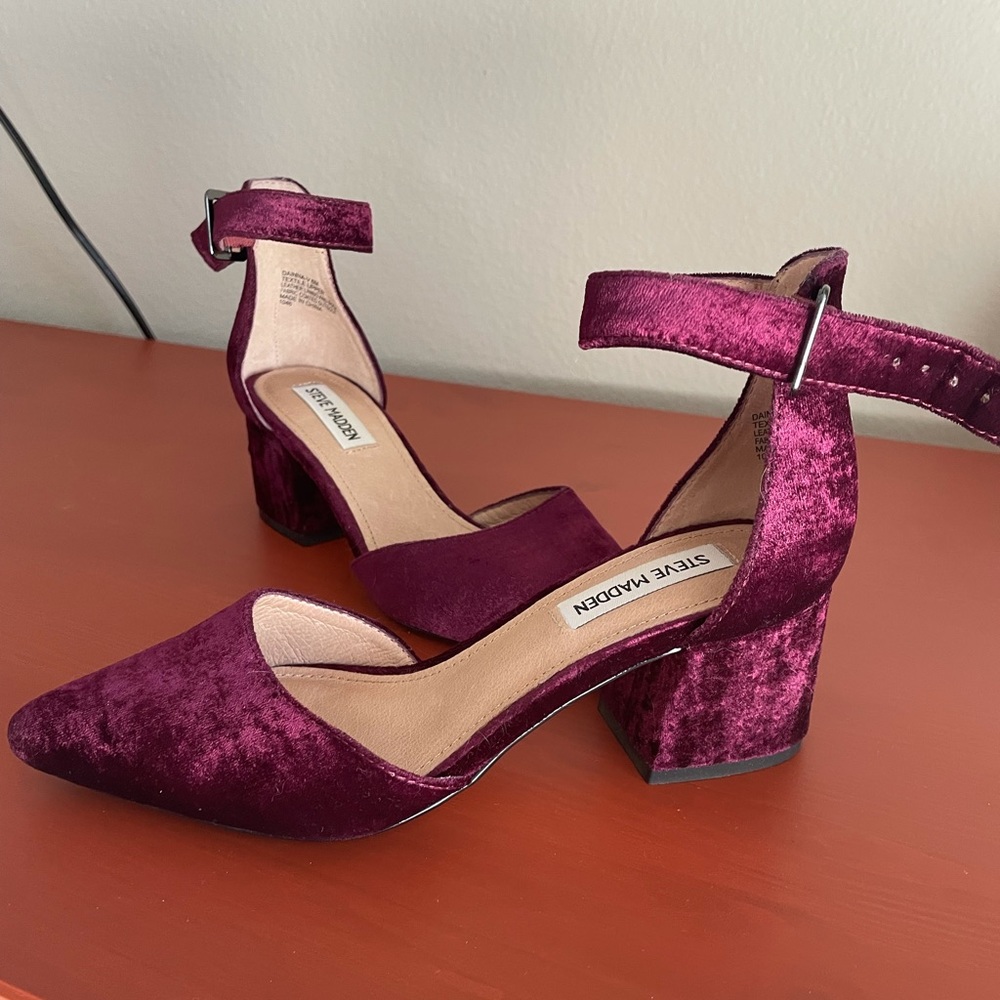 Steve Madden Dainna size 6